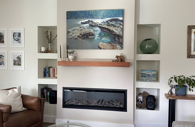 Furnished home near the river- short term rental