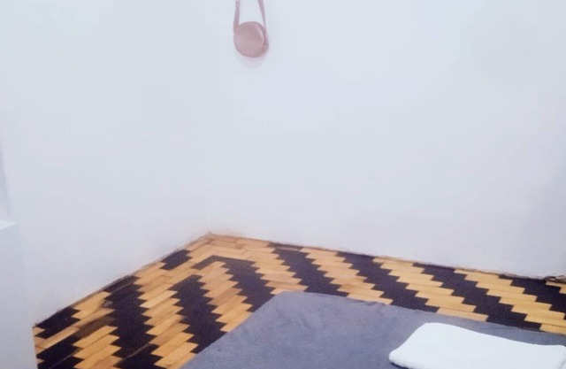 House with 2 bedrooms and backyard in Nazaré, near the Basilica
