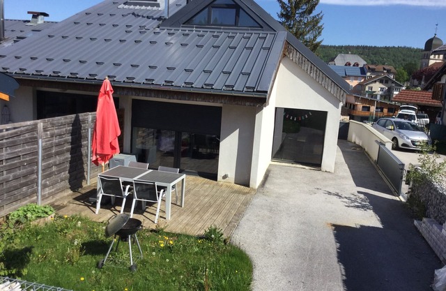 Furnished house for 7 people in Centre des Rousses 70m2