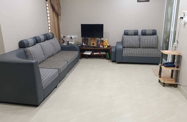 Amueblado central a / c Apartamento de lujo en Chennai