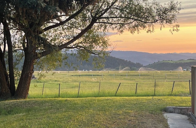Charming 2-bedroom rural mobile home in beautiful Star Valley Wyoming