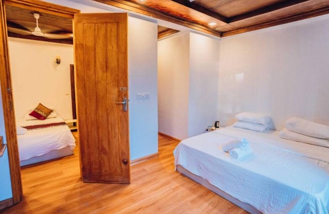 Fuvahmulah Central Hotel - Deluxe Double Room with Balcony #1