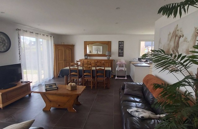Gîte 6 Pers au Pays des Abers. 400 m de la Plage. 3 Chambres. 1 Salle de Bain