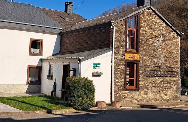 Gîte-Familiar-au Fil de l'Ourthe Maboge-Baño con bañera-Terraza