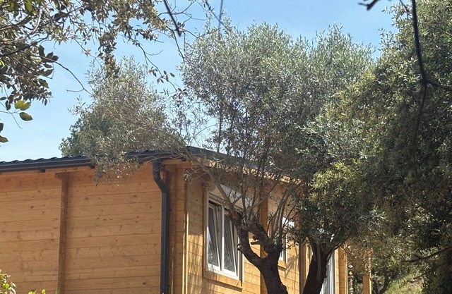 Gîte Chêne-Pin - Nature & Serenity Chalet at the Oasis des Corbières