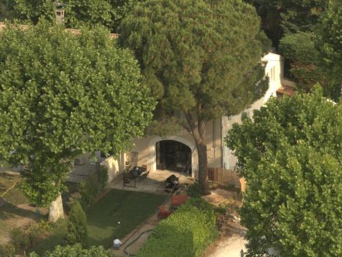 Gîte dans un mas Provençal - L'Oustalet