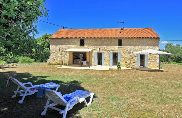 Casa rural en Périgord, cerca del valle del Dordoña