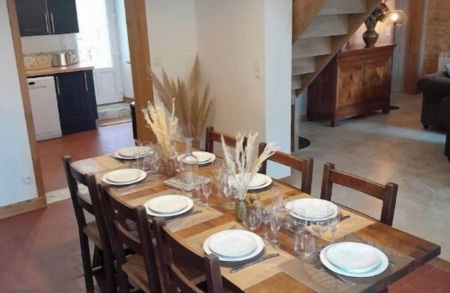 "Gîte La Maison Family" beautiful garden near sancerre ideal for families