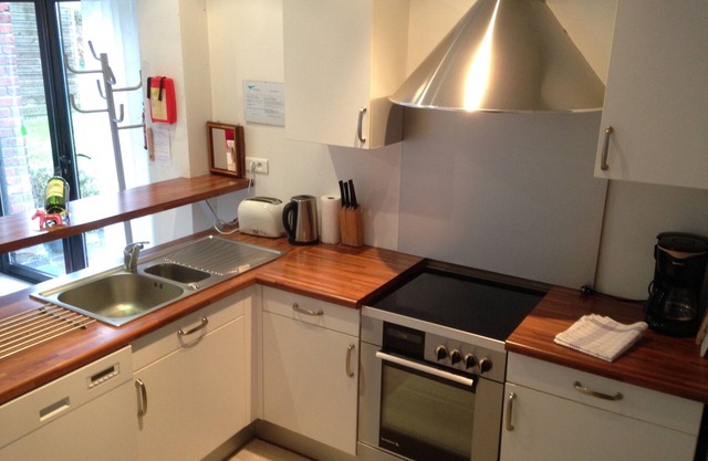 Gîte Les Palmiers – Sleeps 6 – 2 Bathrooms – Heated Indoor Pool