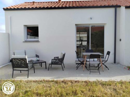 Gîte moderne à La Barre-de-Monts avec terrasse et parking - FR-1-426-586