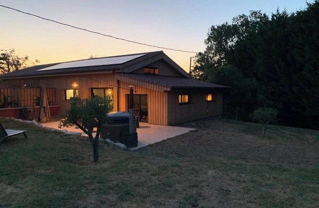 Gîtes Barns de la Truffière : Loft Coté Grange