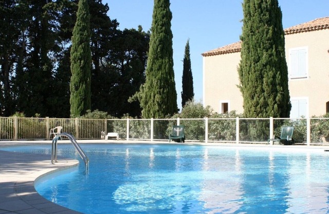 Bastides du Relais T2, casa rural de 2 habitaciones para 4 personas
