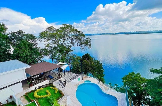 G Boutique Hotel At San Andrés Petén