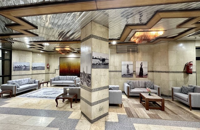 Gaddis Hotel