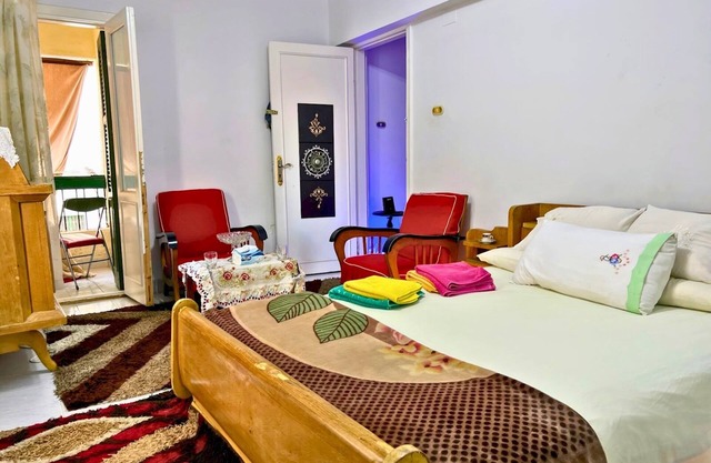 Gadou King Room - Shared Port Said Apartment