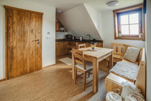 Gajdův Dvůr Restaurace Čtyřlůžkový