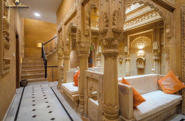 Gaji Hotel