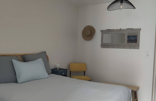 Habitaciones de huéspedes 'Galets' con terraza privada, jardín privado y Wi-Fi