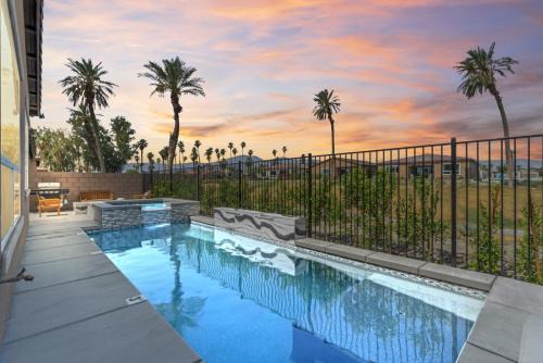 Gallery at Indian Palms Walk to the Festivals Pool Hot Tub Pickleball