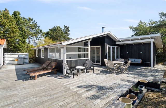 "Galt" - 200m from the sea by Interhome