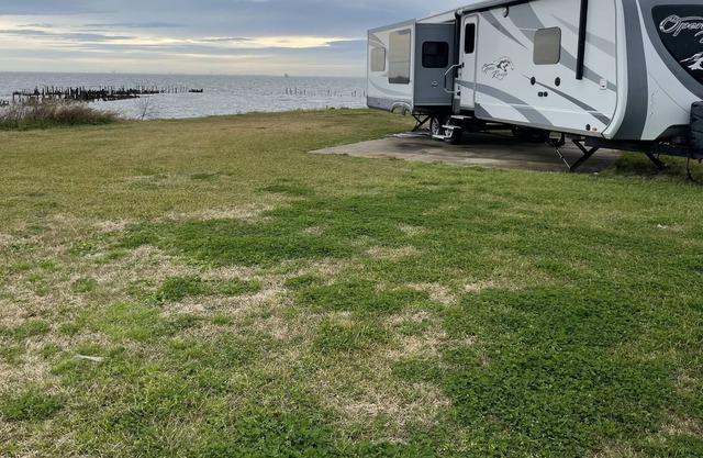 Galveston Bay's RV with a View at Eagle Point