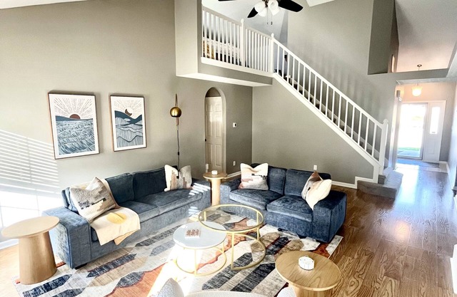 Game Room/B-Ball Court-sleeps 10