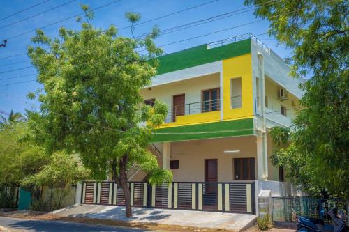 Ganesh Home Stays