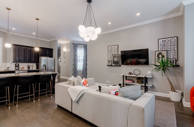 GARAGE PARKING! Stay in, Walk to Great Local Spots, Grab the CTA, or Hop on I-290 - the Perfect Location for All Your Adventures by AllSet Turnover