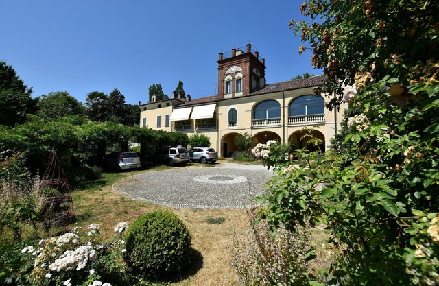 Apartamento con jardín en Casale