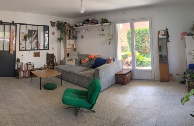 Garden apartment 5 minutes from the sea