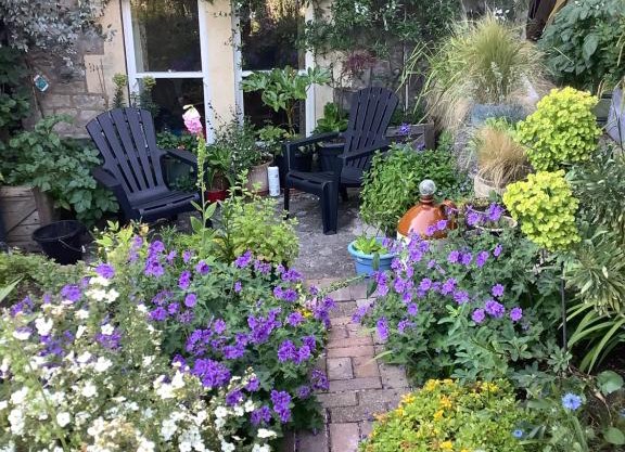 Garden apartment