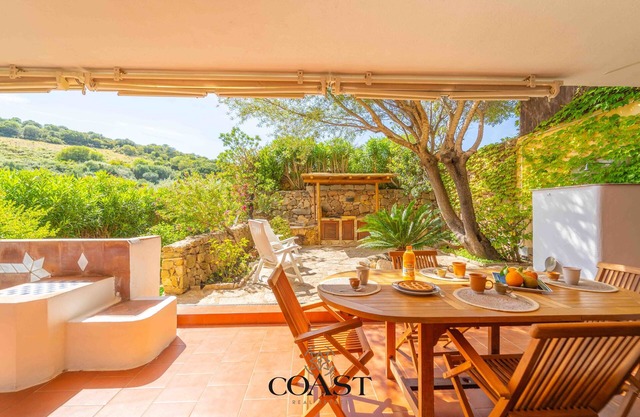 Garden Apt - Flat with WiFi and BBQ