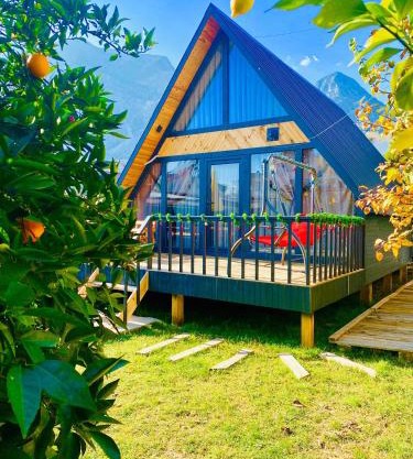 Garden Bungalow