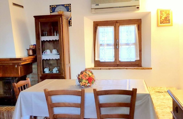 Casa rural con jardín en Chiusdino