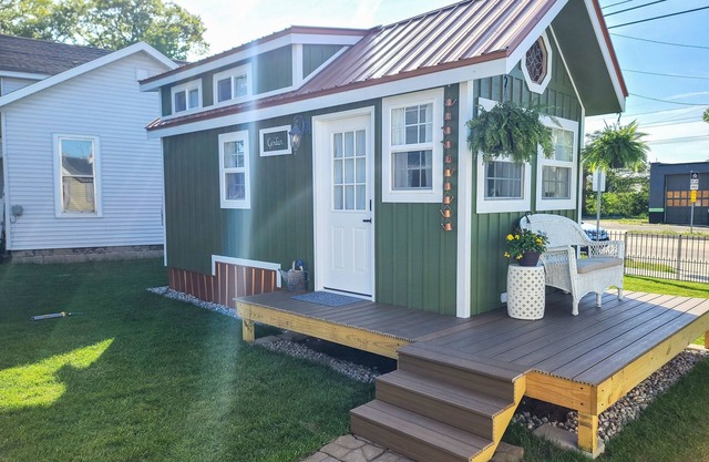 Garden House - Tiny Digs Lakeshore