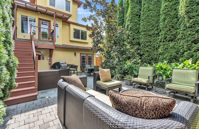 Garden Oasis Suite Near Popular Main Street 1 Bedroom Apts by Redawning