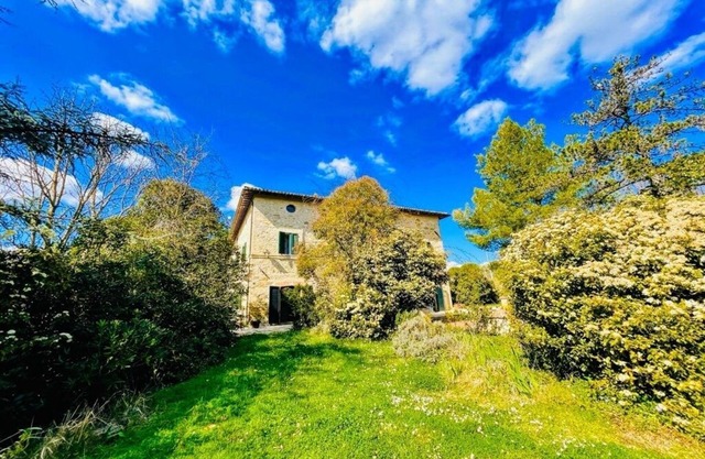EDEN VILLA/EXC POOL+GROUNDS/SLPS 11/SPOLETO 7 KMS/ROME 1 HR