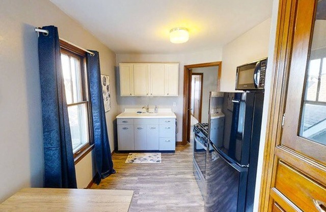 Garfield Park Stay - 5 min to Fountain Square