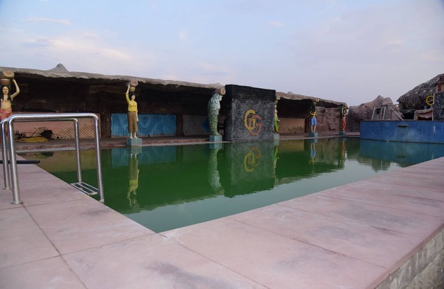 Garh Girvar Resort & Spa