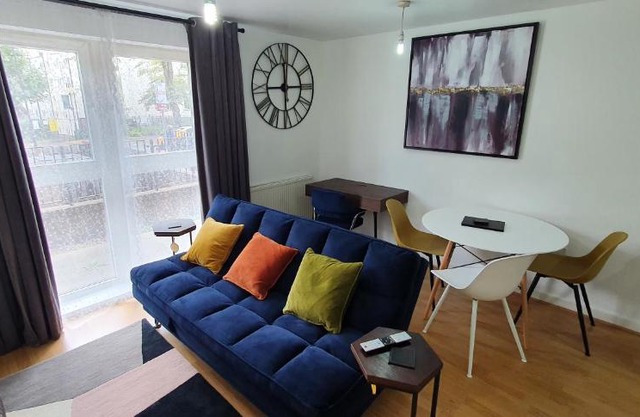 Garland Modern Central City Apartment London