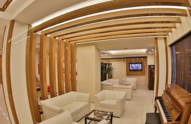 Garni Hotel
