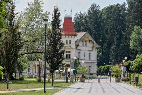 Garsonka - Luhačovice