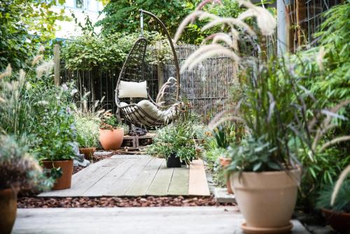 Gartenzimmer in Atelierwohnung