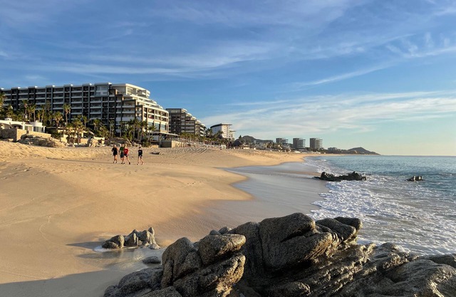 GARZA BLANCA LOS CABOS THREE BEDROOM OCEANFRONT FOR WINTER HOLIDAY