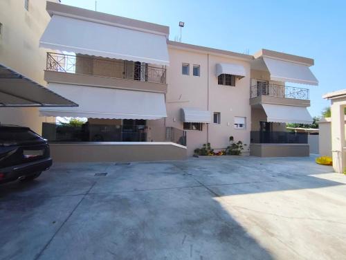 Gastouni Urban stay