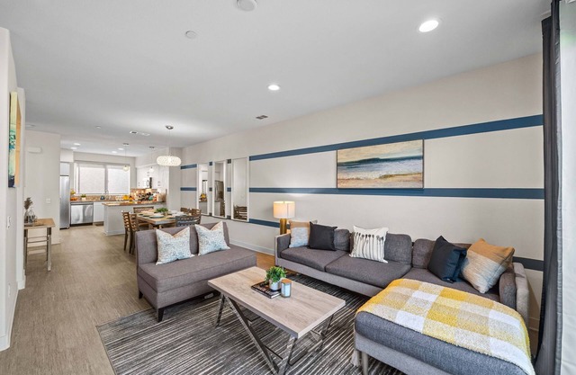 Gated Comfy & Safe Home near DTLA