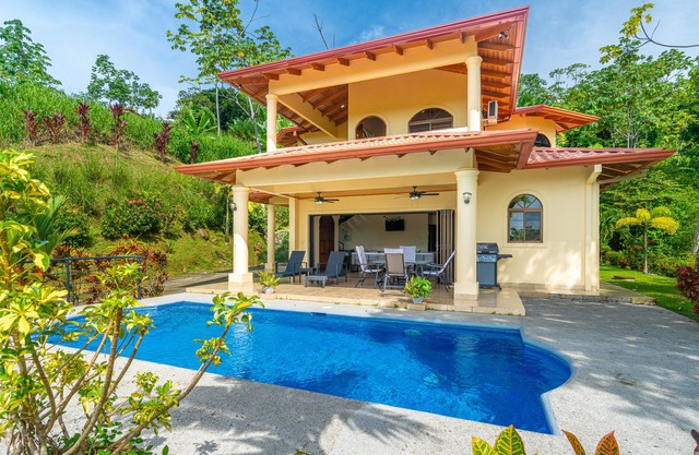 Gated Community, Privacy, Great Mountain Views