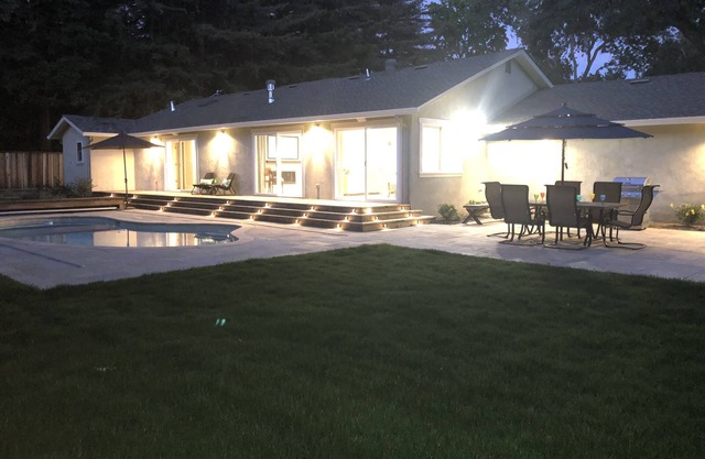 Nuevo listado en Walnut Creek. Nueva casa cerrada.
