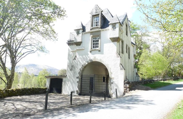 Gatehouse, Bridge of Balgie, Glenlyon