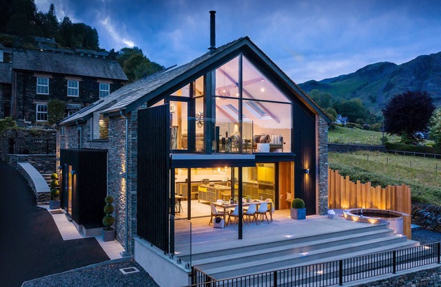 GATESGARTH, pet friendly, luxury holiday cottage in Coniston